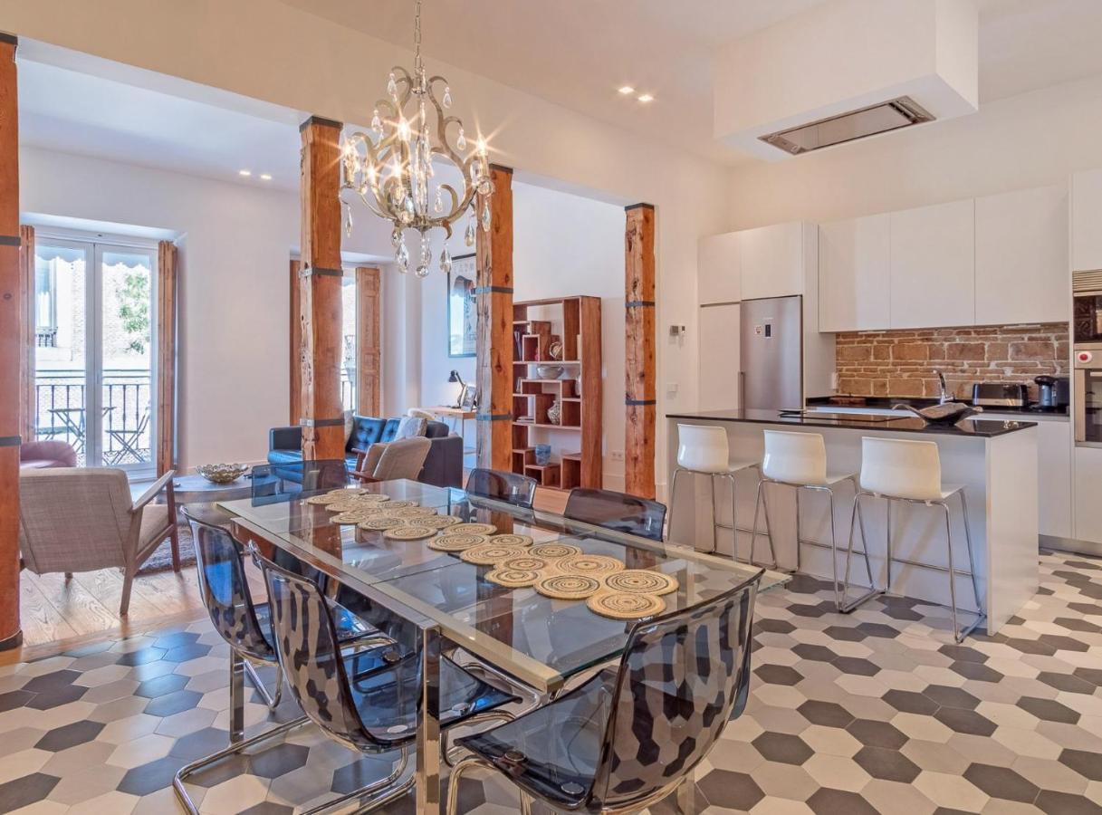 Bailen Palacio Real Appartement Madrid Buitenkant foto
